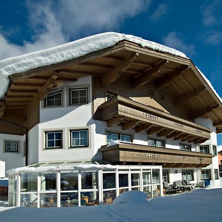 Appartements Familie Grundner ลีโอกัง ภายนอก รูปภาพ