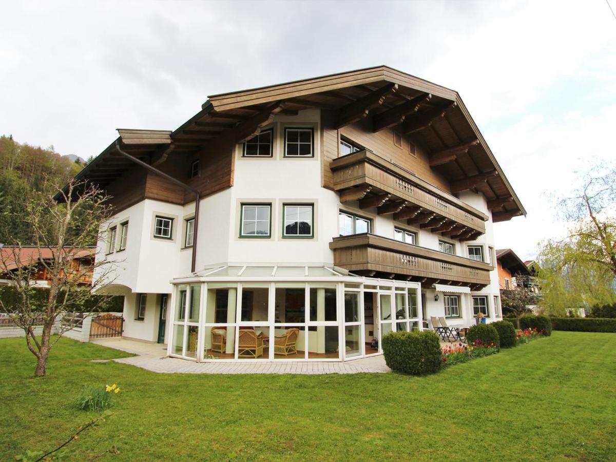 Appartements Familie Grundner ลีโอกัง ภายนอก รูปภาพ