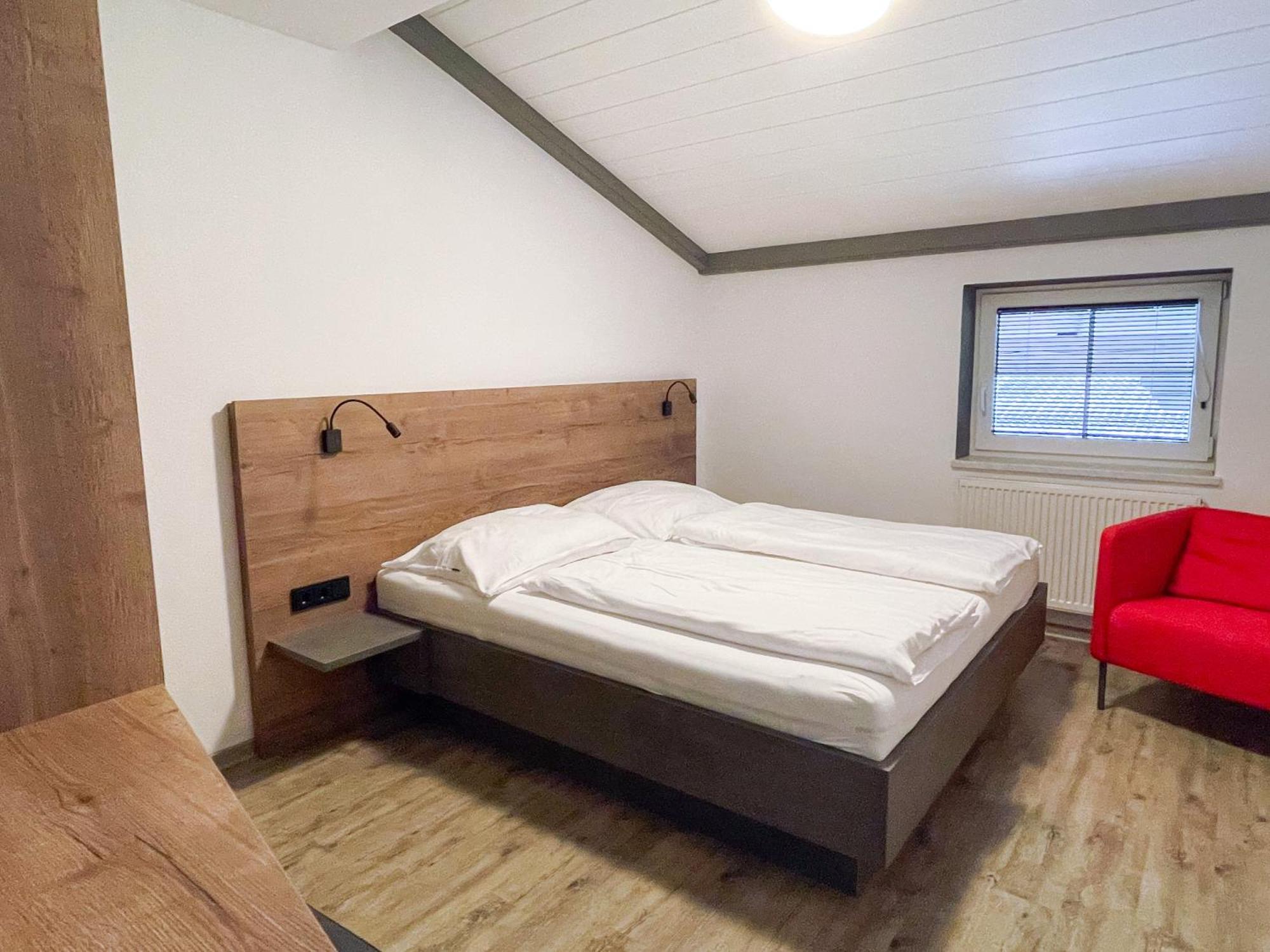 Appartements Familie Grundner ลีโอกัง ภายนอก รูปภาพ